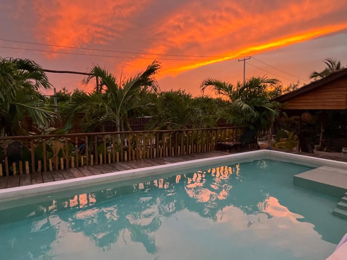 Villa Anicca Aldea Isla Holbox Exterior foto